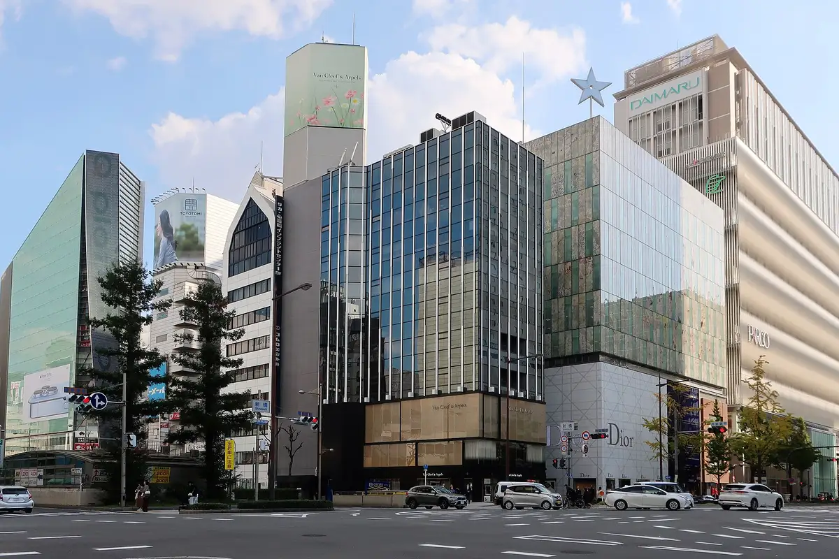 Shinsaibashi, Osaka