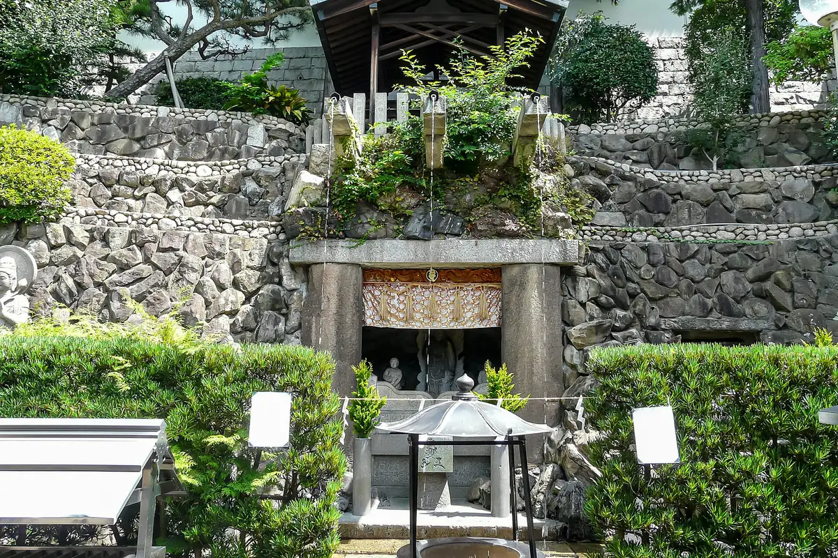 Kiyomizu-dera Temple, Osaka
