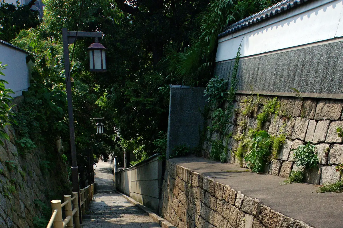 口绳坂, 大阪