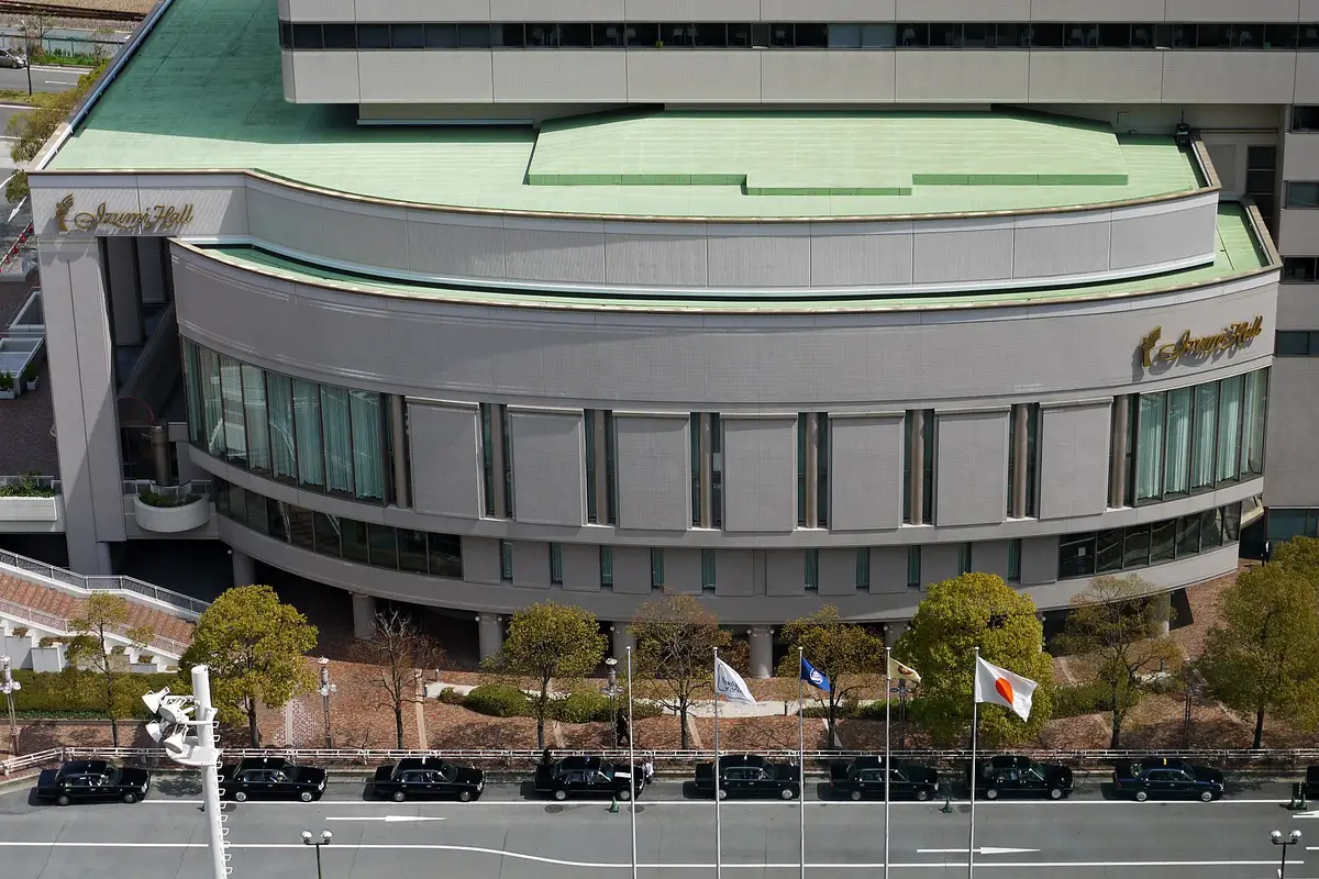 Sumitomolife Izumi Hall, Osaka